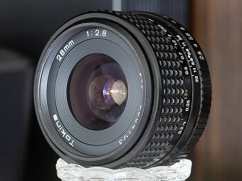 Tokina 28mm / F2,8 / M42