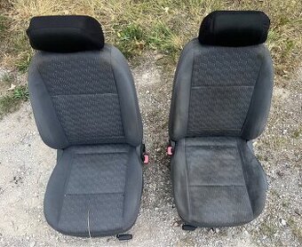 Škoda Octavia 1 sedačky