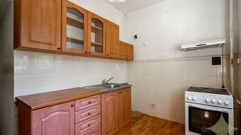 Exkluzívne na predaj 4izbový byt o výmere 87m2 v pôvodnom st