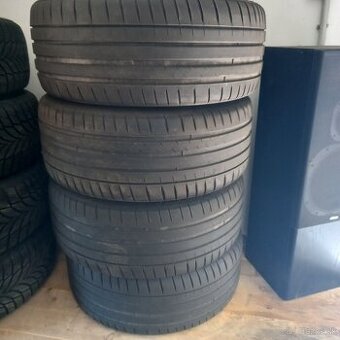 215/40 R18 - 1
