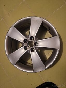 alu disk subaru 7Jx17, 5x100, ET 48 stred 56,1
