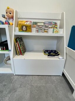 Predám detskú knižnicu Ikea