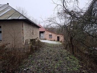 Murovaná Chalupa v Tichej oblasti