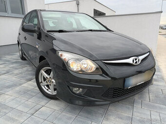 Hyundai i30 1.6crdi facelift blue drive