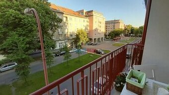 RUŽINOV NIVY - Dulovo nám. bl.OC NIVY, TWIN CITY, OC CENTRAL