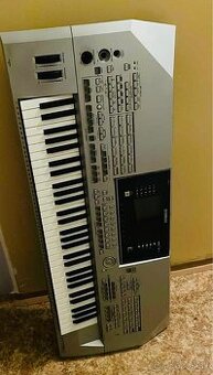 Yamaha Tyros 2