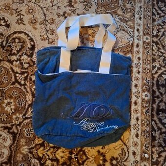 Predam zachovale kabelky