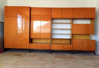 Predám obyvaciu stenu