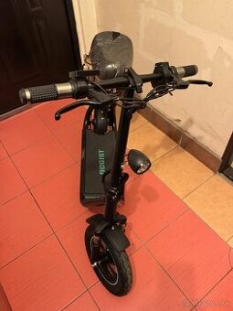 Elektricka kolobezka