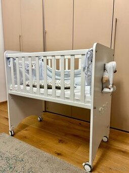 Detská postieľka Nanan s matracom a mantinelom