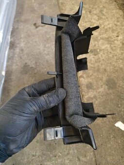 Kryt nad volantom Golf 4