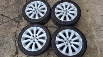 Zachovalé elektróny Opel, 5x105r17, málo jazdené letné gumy