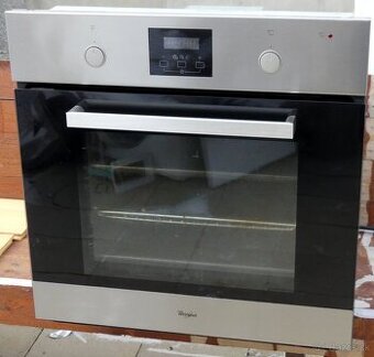 vstavana elektricka rúra Whirlpool AKP 462 IX