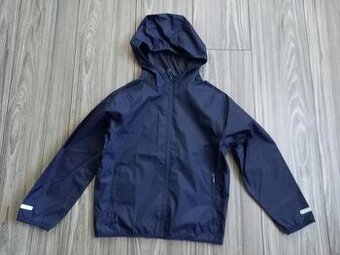 Tenučká bunda-top stav,veľkosť 128