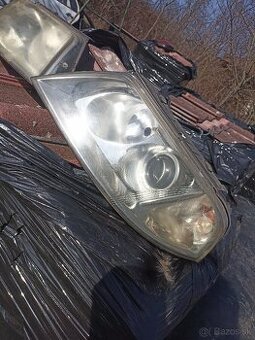 Svetlá Passat b 5.5