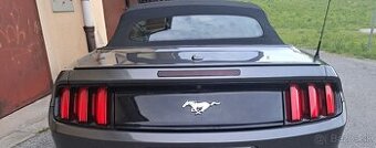 Zadne svetla Ford Mustang USA