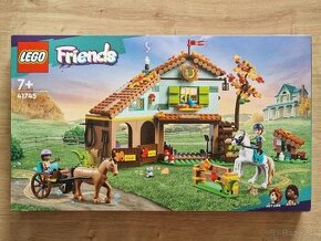 Lego Friends 41745 Autumn a jej konská stajňa