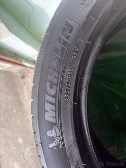 Predám letné Michelin 225/50 R18 95V