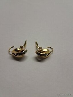 Predam zlate nausnice 16k...
