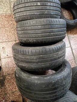 225/55 R16
