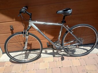 Bicykel Trek 7000 FX