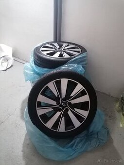 KIA Sportage – 4x disky R19 + letné pneumatiky + 4xkoberčeky
