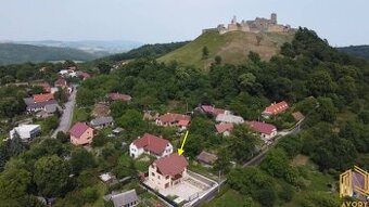NA PRENÁJOM 5 IZB. ROD. DOM s POZEMKOM, PODBRANČ, okr. SENIC