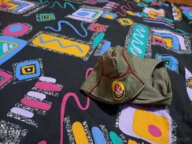 VOJENSKA CAPICA -Vychodne Nemecko DDR-