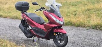 Honda PCX 125 rezervovane do 14.7.