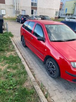 Škoda fabia 1.2 benzín