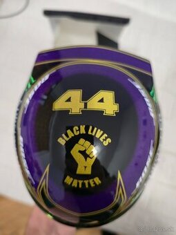 Lewis hamilton Special Edition 1:2