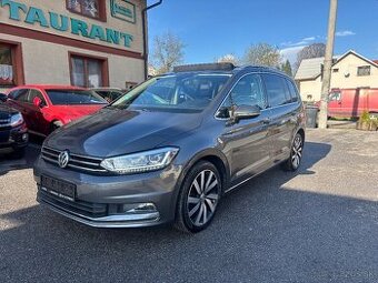 Volkswagen Touran 7miest 2.0tdi 110kw Pano Navi