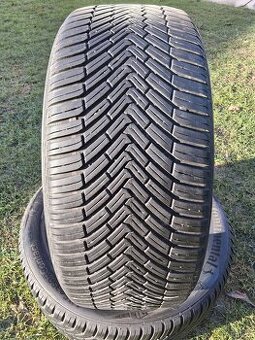 245/45 r18 celoročne pneumatiky