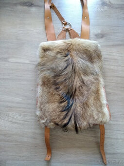 Vojenske tasky s kozusinou