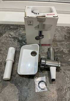 Mlynček Bosch mum 5 na kuchynský robot