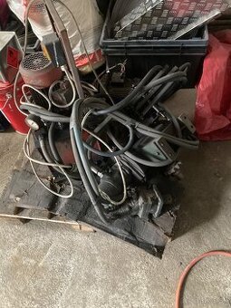 Hydraulicka jednotka