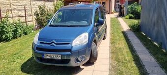 Citroen Berlingo 1,6hdi 2011 82kw panoramatická strecha
