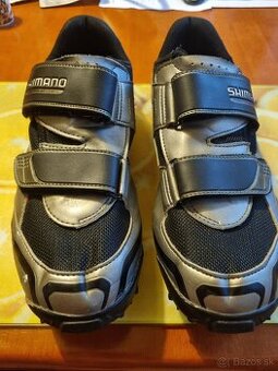Cyklo tretry Shimano SPD s kuframi.