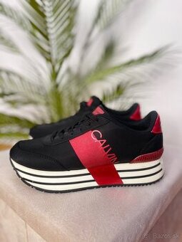 Tenisky Calvin Klein Jeans Coretta RE9807
