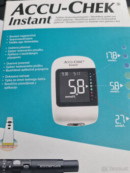 Glukometer accu-chek instant