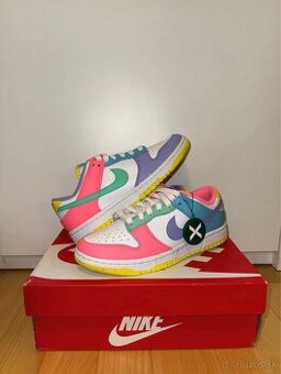 Nike dunk low SE Ester Candy