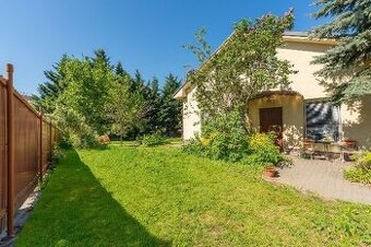 Na predaj – 4-izbový rodinný dom s komerčným priestorom, bra