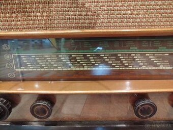 Predám rádio Tesla 618A