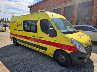 Sanitka Renault Master 2.3dCi, 6000€ preinvestovanych