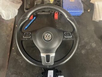 Predám multifunkčný volant do VW Golf 6