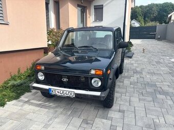 Lada Niva 2015