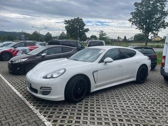 Porsche Panamera4 3,6 V6 TOP