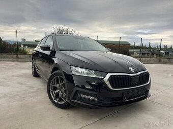 Škoda Octavia 4 combi 2.0 TDI 110KW DSG rok 2021 Matrix .