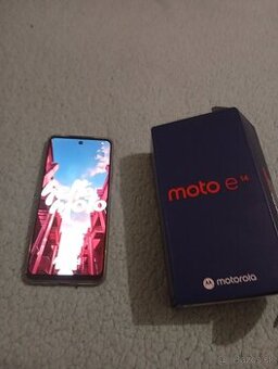 Moto e14