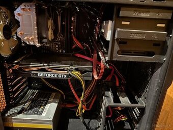 Predam starší PC (bez disku)